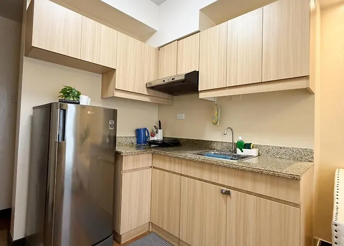 Apartamento Queen Bed With 1 Bedroom Near Ayala Mall Cloverleaf Balintawak