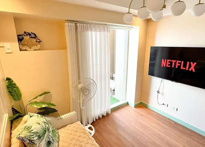 Queen Bed With 1 Bedroom Near Ayala Mall Cloverleaf Balintawak Apartamento *